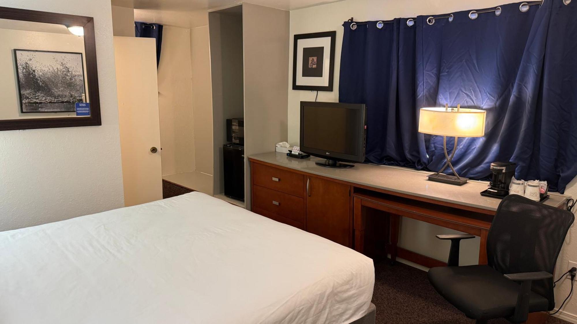 Lakeshore Water Front 3* Moses Lake
